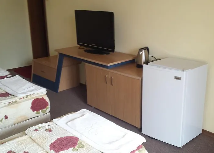 Pri Valyo Πανσιόν *